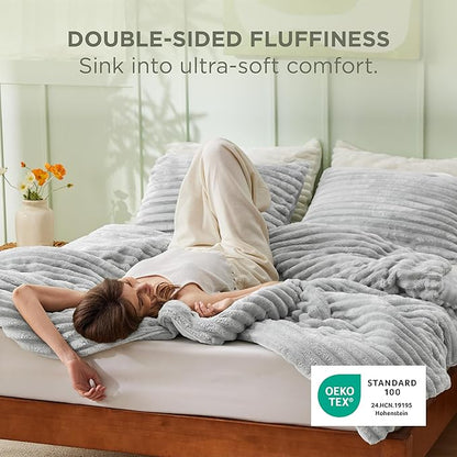 Bedsure King Comforter - GentleSoft™ 3 Pieces Double-Side Fleece Fluffy Light Grey Comforter Set, Cozy Striped Room Decor Aesthetic, Luxury King Size Bedding with 2 Pillowcases, 104x90 Inches