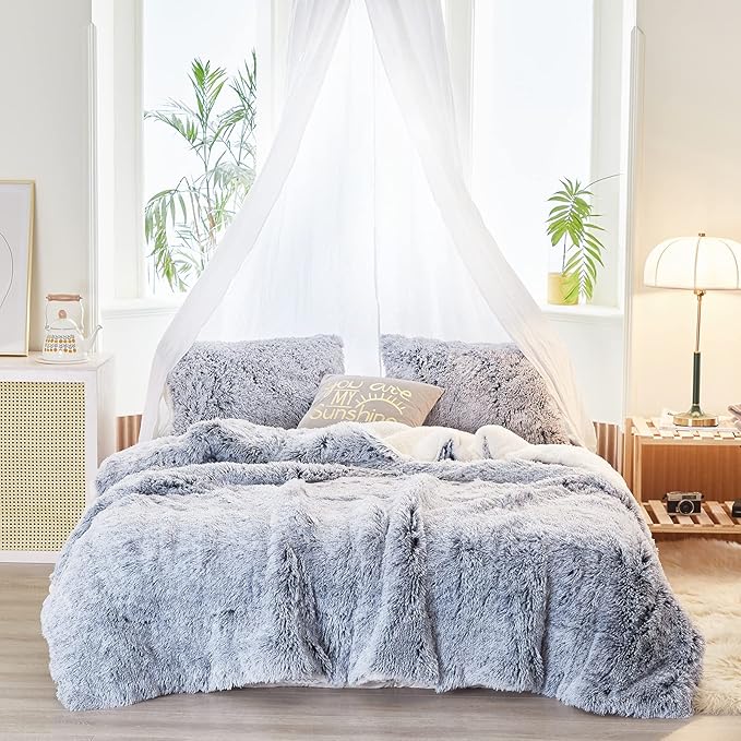 Luxury Faux Fur Shaggy Comforter Set Full/Queen Size, Plush & Sherpa Reversible Comforter Grey with White, 3-Piece Fluffy Fuzzy Bedding Set Ultra Soft and Warm for Winter (1 Comforter + 2 Pillowcases)