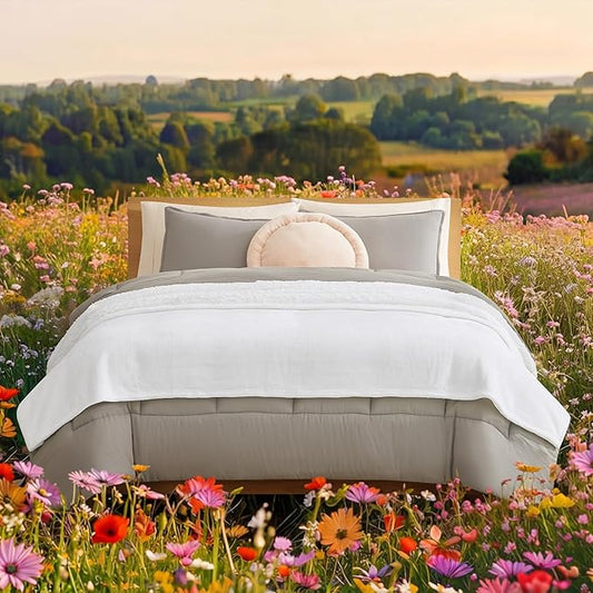 UGG Nita King Size Blanket, Fluffy Soft Blanket for Bed, Ultra Soft Cali King Bedding, Oversized Throw for Couch, Luxury Bedroom Decor, 110-inch x 90-inch, White Snow