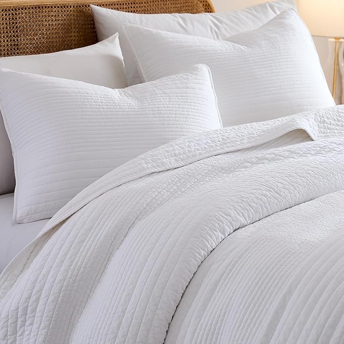 palassio Striped White 100% Cotton Quilt California Cal King Size Bedding Sets, Oversized Lightweight Channel Pick Stitch Textured Bedspread Soft Farmhouse Country Coverlet for All Season, 2 Shams