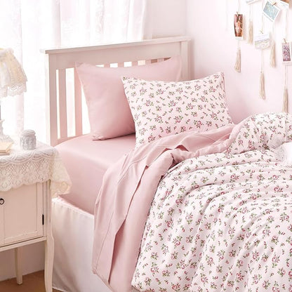 Wake In Cloud - Coquette Duvet Cover Set, Floral Cottagecore Flower Shabby Chic Cute Aesthetic, Soft Lightweight Bedding for Women Teen Girls, 3-Piece, Pink, Twin/Twin XL Size