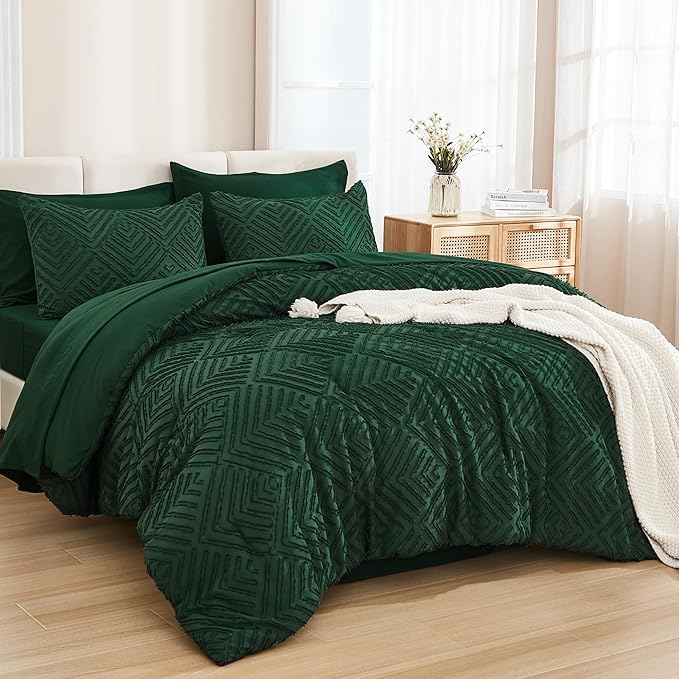 Andency King Size Comforter Set 7 Pieces Dark Emerald Green - Bed in a Bag King Boho Lightweight Fluffy Tufted Bedding Sets with Quilt Comforter, Sheets, Pillowcases & Shams