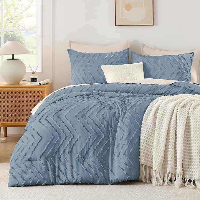 Andency Greyish Blue Comforter Set Queen Size, Boho Soft Warm Tufted Bedding Comforter Sets for Queen Size Bed, 3 Pieces Aesthetic Chevron Farmhouse Cute Bohemian Textured Bed Set