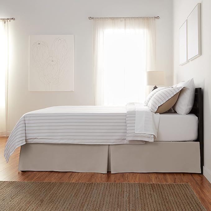Amazon Basics Lightweight Pleated Bed Skirt, Wrinkle and Fade Resistant, Machine Washable, Queen, Taupe