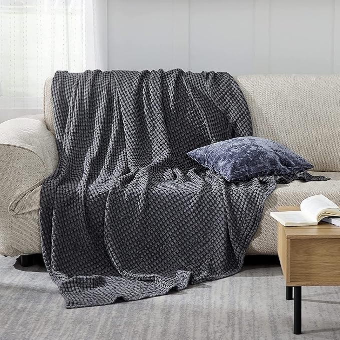 Bedsure Cooling Cotton Waffle Queen Size Blanket - Lightweight Breathable Blanket of Rayon Derived from Bamboo for Hot Sleepers, Luxury Throws for Bed, Couch and Sofa, Dark Grey, 90x90 Inches