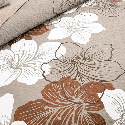 DJY 3-Piece Quilt Set - California King Taupe Boho Floral Pattern Quilt Coverlet Set with 2 Pillow Shams - Lightweight Bedding for Adults (Taupe, 106"x96")