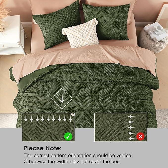 Litanika Olive Green King Size Comforter Set, 3 Pieces Tufted Boho Farmhouse Bedding Comforter Sets, Lightweight Fluffy Comforter Bed Set for All Season (104x90In Comforter and 2 Pillowcases)