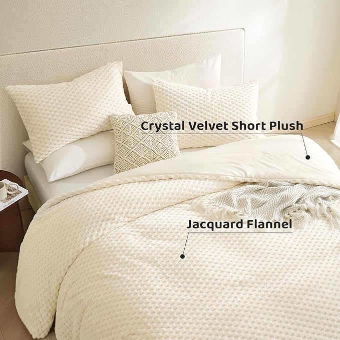 Petrichor Fluffy Queen Comforter Set - Ultra-Soft Cream White Flannel Thick Comforter for Queen Bed, Luxury Warm Bedding Set for Winter & Fall, Cozy Fuzzy Bed Set,1 Comforter & 2 Pillowcases