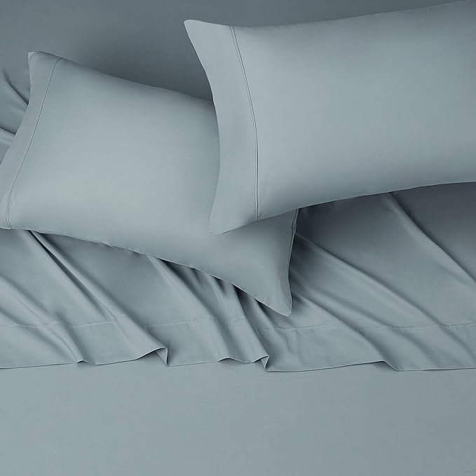 Amazon Basics Lightweight Ultra-Soft, Wrinkle-Free, Breathable Microfiber 4 Piece Bed Sheet Set with 14-Inch Deep Pockets, Full, Spa Blue, Solid