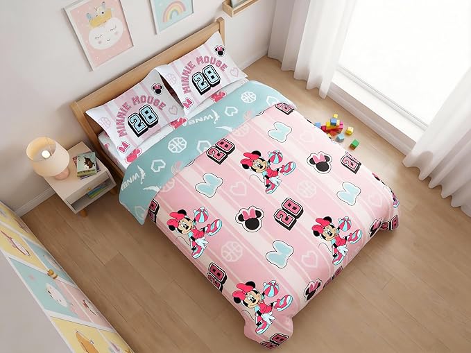 Northwest Disney Minnie Mouse Full Size Comforter Set, 5 Piece Reversible Design Ultra Soft Fade Resistant Microfiber Kids Bedding Set, Officially Licensed