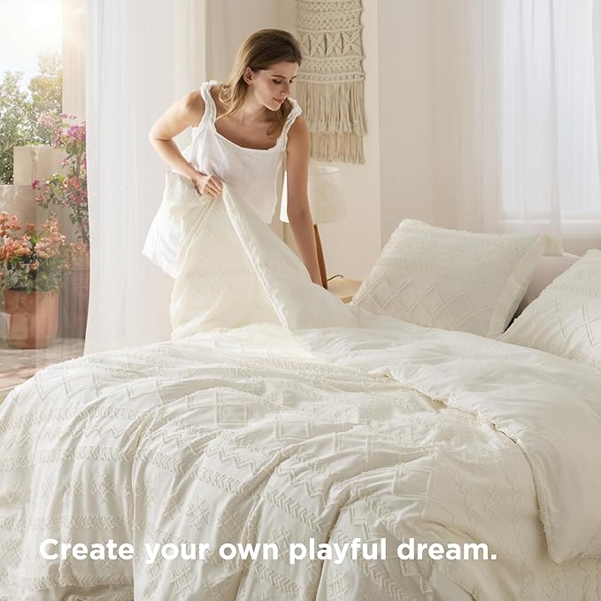 Bedsure Boho Duvet Cover King Size, Soft & Comfortable Elegant Design Boho Bedding for Decoration, Machine Washable Comforter Cover for All Seasons,Includes 1 Duvet Cover & 2 Pillow Shams, White