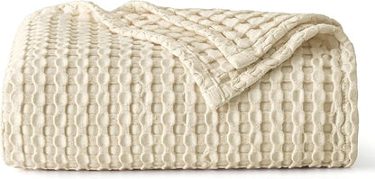 Bedsure Cooling Cotton Waffle Throw XL Blanket - Lightweight Breathable Blanket of Rayon Derived from Bamboo for Hot Sleepers, Natural, 50x70 Inches