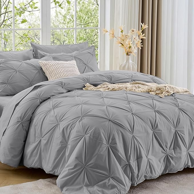 Sasttie Full Size Comforter Set, 7-Piece Bed in a Bag, Pintuck Bedding Sets for All Season, Includes Comforter, Flat Sheet, Fitted Sheet, Pillowcases and Pillowshams, Light Grey