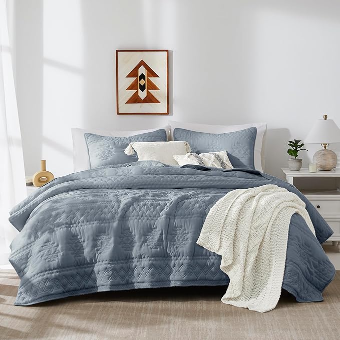 WDCOZY Boho Blue Grey Oversized California Cal King Size Quilt Bedding Sets with 2 Pillow Shams, Farmhouse Lightweight Soft Bedspread Coverlet for All Season, 116x106 inches