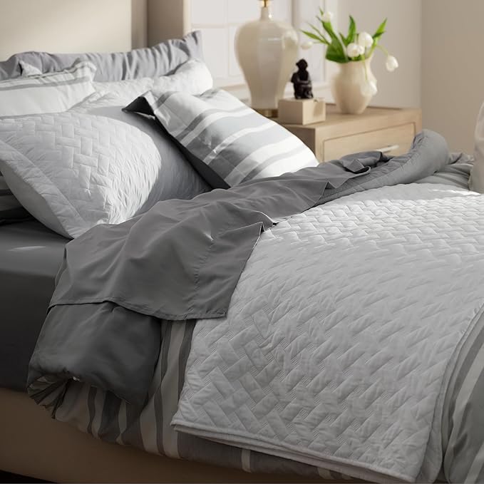 Bedsure California King Quilts - Lightweight Bedspreads Cal King Size with Basket Weave Pattern, Soft Quilt Bedding Set, White Comforter Set Coverlet for All Seasons with 2 Pillow Shams (111" x 106") | Skin-Friendly Soft, All-Season Comfort, Breathable...