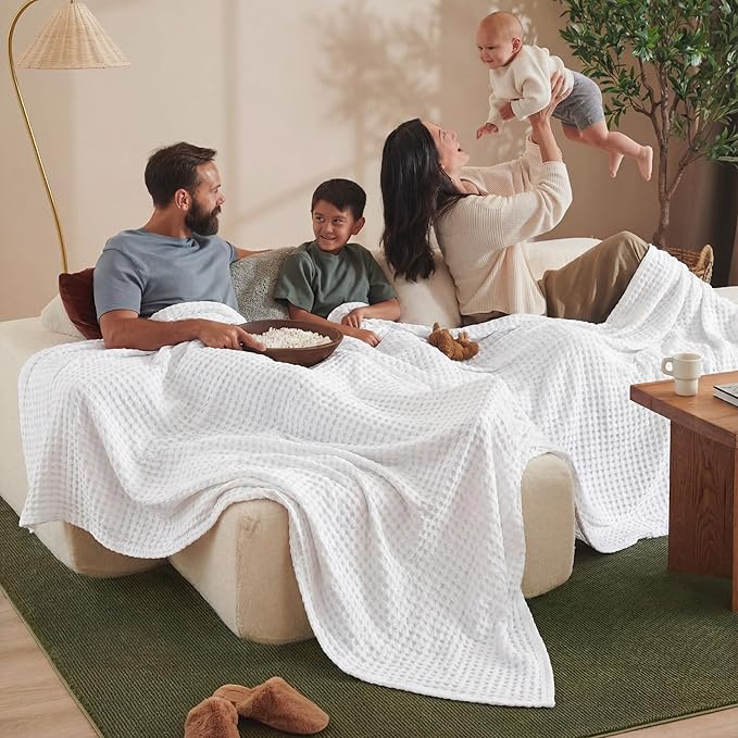 Bedsure Cooling Cotton Waffle Oversized King Blanket - Lightweight Breathable Blankets Rayon Derived from Bamboo for Hot Sleepers, Luxury Throws for Bed and Sofa, White, 120x96 Inches