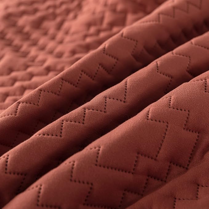 R.SHARE Burnt Orange Queen Size Quilt Bedding Sets with Pillow Shams, Boho Full Lightweight Soft Bedspread Coverlet, Quilted Blanket Thin Comforter Bed Cover for All Season, 3 Pieces, 90x90 inches