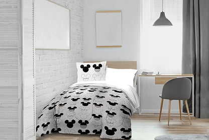 Jay Franco Kids Duvet Cover Set with Sham & Pillowcase – Ultra-Soft Bedding for Room Decor, Cover ONLY Comforter NOT Included, White - Mickey Mouse, 3 Piece King
