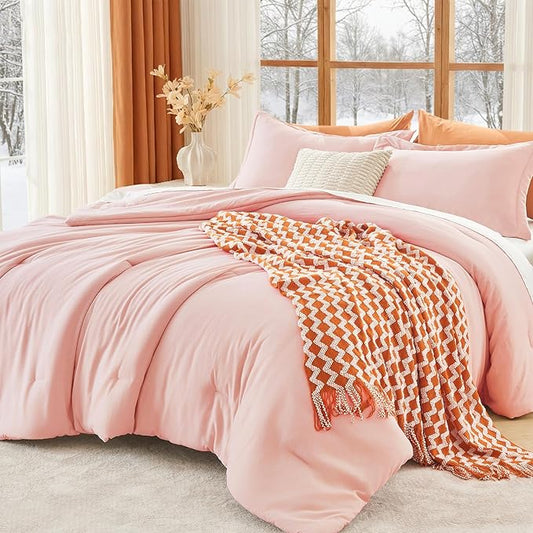 MUXHOMO Queen Comforter Set, All Season Ultra Soft Down Alternative Bedding - 3 Piece Lightweight Bed Set Includes 1 Comforter (90"x90") and 2 Pillow Shams (20"x26"), Blush