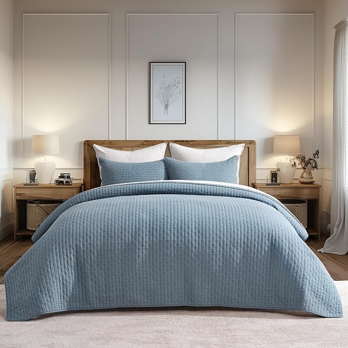 EVERGRACE x Kinsey Walsh Cross Stitch Pre-Washed Cotton Quilt Bedding Set Queen Size, Oversized 3 Pieces Lightweight Bedspread Coverlet for All Season, with 2 Matching Shams, Dusty Blue, 92"x96"
