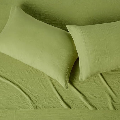 Amazon Basics Full Bed Sheet, 4-Piece Bedding Set, Double Brushed Microfiber, Ultra Soft, Easy Care, Green