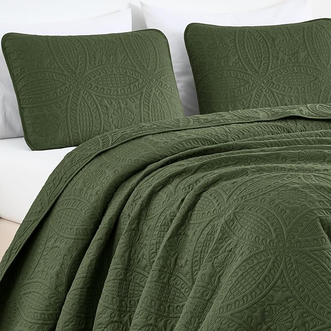 Chezmoi Collection Austin King Oversized Bedspread Set, 3-Piece Pinsonic Quilted Lightweight Microfiber Bedspread Coverlet, Olive Green | Oversized, Lightweight, Fade Resistant