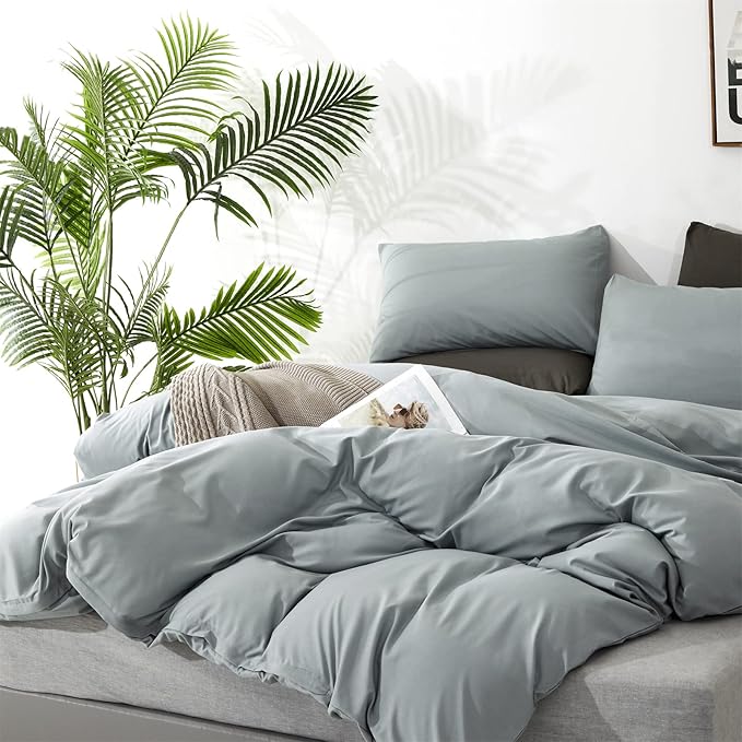 CLOTHKNOW Light Blue Queen Comforter Set Dusty Blue Bedding Comforter Sets Soft Women Grils Queen Comforter with 2 x Pillow Cases