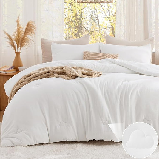 Bedsure Queen Comforter Set White, Soft Prewashed Queen Size Bedding, Quilted Comforter with Cloud Design, Down Alternative Comforter for All Seasons, 3 Pieces Bed Set with 2 Pillow Shams