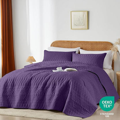 akkialla Full/Queen Quilt Set, Purple Lightweight Microfiber Bedspread Coverlet, Boho Geometric Pattern, Soft All-Season Bedding, 3-Piece (1 Quilt, 2 Pillow Shams) | Breathable fabric, Modern style