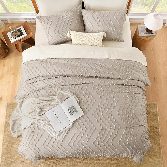 Litanika Comforter Super King Size Set Khaki, 3 Pieces Chevron Tufted Solid Bedding Comforter Sets, Fluffy Bed Set