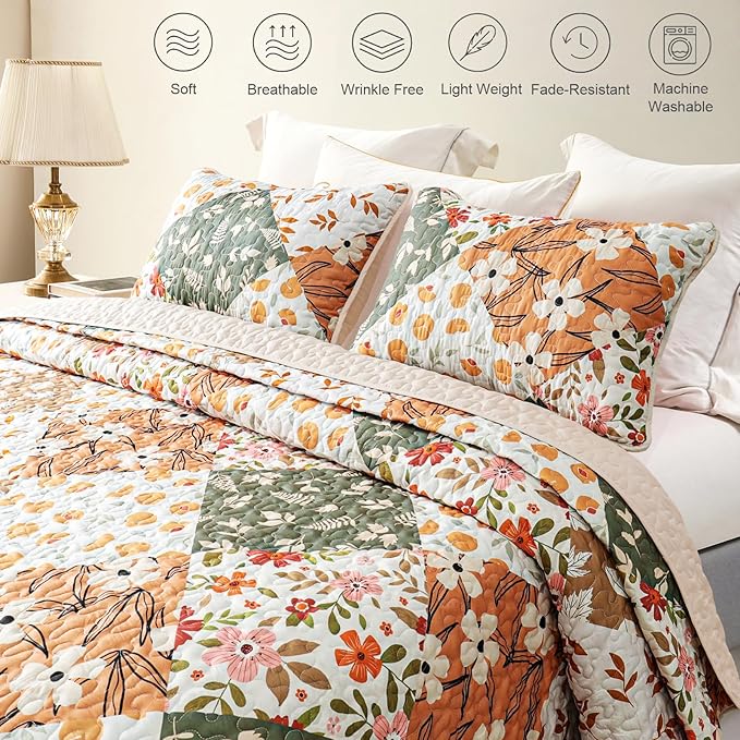 Whale Flotilla Patchwork Quilt King Size, Extra Soft Boho Floral Bedspreads for Bed Reversible Lightweight King Quilt Bedding Set Printed Coverlets with 2 Pillow Shams for All Seasons, Orange