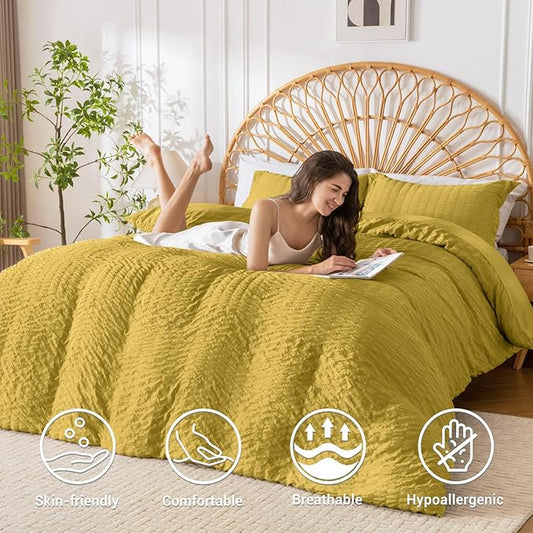HYMOKEGE Mustard Yellow Duvet Cover Queen Size, Ultra Soft 3-Piece Seersucker Duvet Cover Set with Zipper Closure, Soft Brushed Microfiber Bedding Set with 8 Corner Ties (90"x90", 2 Pillowshams)