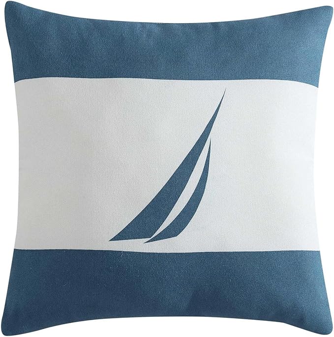 Nautica - Queen Comforter Set, Soft Woven Bedding with a Lightweight for Year Round Comfort, 5 Piece Bed Set with Matching Pillowcases & Bonus Throw Pillows (Colton Blue)
