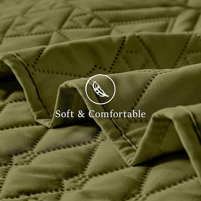 akkialla Full/Queen Size Quilt Bedding Set,Olive Green Lightweight Microfiber Soft Bedspread,Modern Style Geoetric Pattern Coverlet Set for All Seasons,3 Piece(1 Quilt,2 Pillow Shams)