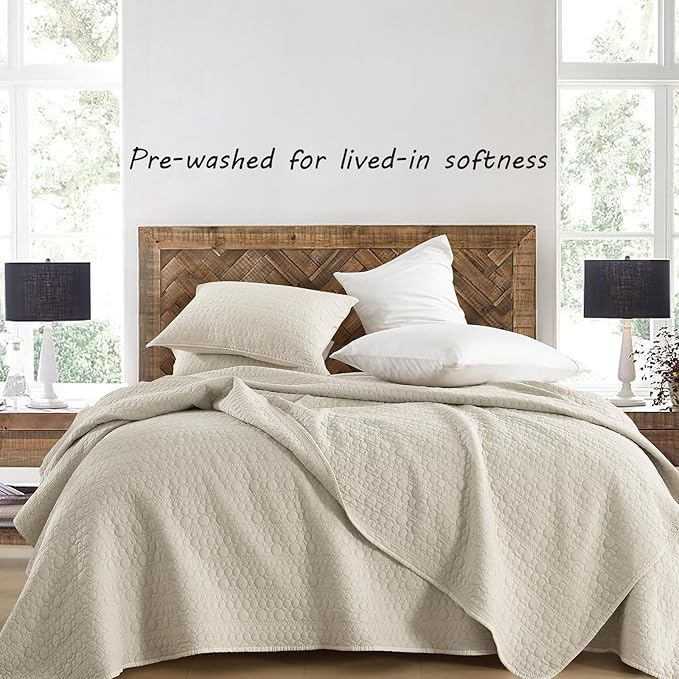 HORIMOTE HOME Quilt Set King Size Light Beige, Soft Lightweight Pre-Washed Microfiber Circle Stitches King Quilt Bedding Set, All Season Spring Summer Bedspread Coverlet, 2 Pillow Shams, 106x96 Inches