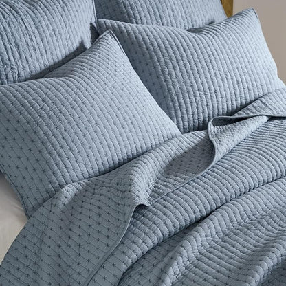 Levtex Home - Cross Stitch Chambray Quilt Set - Twin Quilt + One Standard Pillow Sham - Cross Stitched Pattern - Quilt Size (68x86in.) and Pillow Sham Size (26x20in.) - Reversible - Cotton Fabric