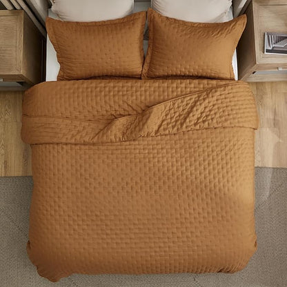 Bedsure Quilts Queen Size - Honey Ginger Bedspread Queen Size & Lightweight Comforter, Boho Coverlet with Clover Pattern, Ultra Soft All-Season Bedding, 90 x 96 Inches | Stitch-Free Quilting, Ultra Soft, Lightweight, Machine Washable, Pet-Friendly