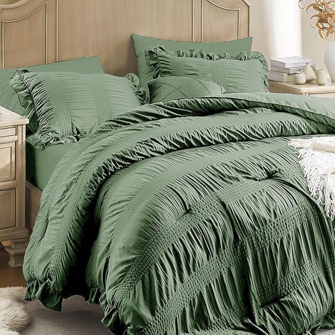 QUIETSEA Twin Comforter Set Seersucker 5 Pieces Luxury Ruffle Bed in a Bag Twin Size for All Season Green Bedding Set with Comforter, Pillowcase, Flat Sheet, Fitted Sheet and Pillow Sham