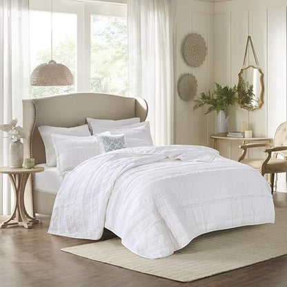Madison Park Celeste Quilt Modern Classic Design All Season, Breathable Coverlet Lightweight Bedding Set, Matching Shams, Decorative Pillow, King/Cal King(104"x94"), Ruffle White 4 Piece