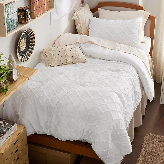 Bedsure Twin Comforter Set - White Boho Twin Comforter, Shabby Chic Dorm Bedding Set for Kids, 2 Pieces Modern Farmhouse Bed Set, Includes 1 Pillow Sham