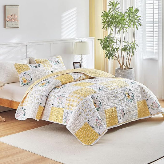 Joyreap 2 Pieces Floral Patchwork Quilt Set Twin, Yellow n White Flowers Design, Soft n Cozy Microfiber Quilt, Bedspread Bed Cover for All Season, 1 Quilt and 1 Pillow Sham- 68x86 inches