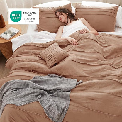 Bedsure Queen Comforter Set - 4 Pieces Pinch Pleat Bed Set, Taupe Boho Bedding for All Season, 1 Soft Comforter, 2 Pillowcases, 1 Decorative Pillow