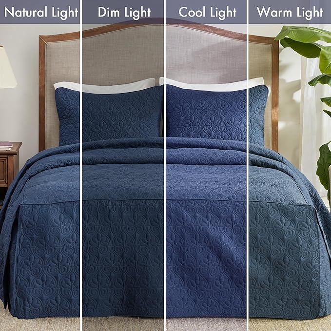 Madison Park Quebec Split Corner Quilted Bedspread Classic Traditional Design All Season, Lightweight, Bedding Set, Matching Shams, Queen, Damask Quilted Navy 3 Piece