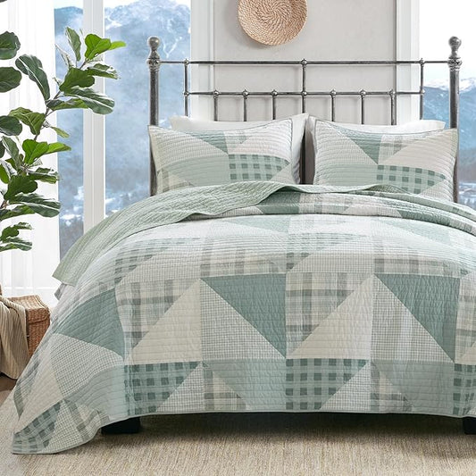 Woolrich Reversible Coverlet Set - Cottage Styling Reversed to Solid Color, All Season Lightweight Coverlet, Cozy Bedding Layer, Matching Shams, Oversized Full/Queen, Olsen Green | Reversible, Lightweight, All Season