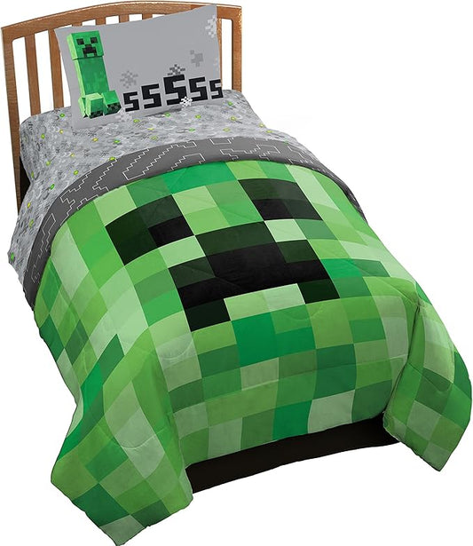 Minecraft Creeper 4 Piece Twin Bed-in-A-Bag Bedding Set with Bonus Tote