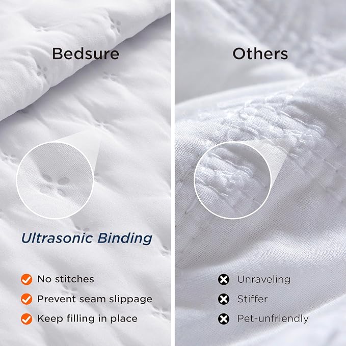 Bedsure California King Quilt - Bright White Bedspread California King Size & Lightweight Comforter, Modern Coverlet with Clover Pattern, Ultra Soft All-Season Bedding, 111x106 Inches | Stitch-Free Quilting, Ultra Soft, Lightweight, Machine Washable, P...