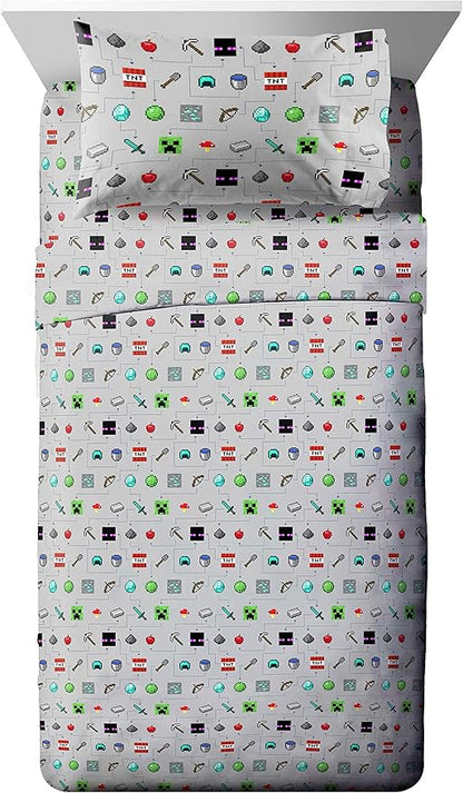Jay Franco Minecraft Monster Hunters 5 Piece Full Bed Set - Includes Reversible Comforter & Sheet Set - Bedding Features Creeper - Super Soft Fade Resistant Microfiber (Official Minecraft Product)