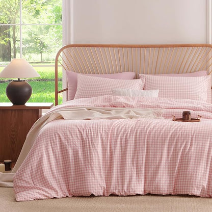 Nayoroom Gingham Comforter Set Queen Size Pink Plaid Checkered Comforter 3 Pieces Soft Lightweight Grid Dorm Bedding Set for All Seasons (1 Comforter, 2 Pillowcases)