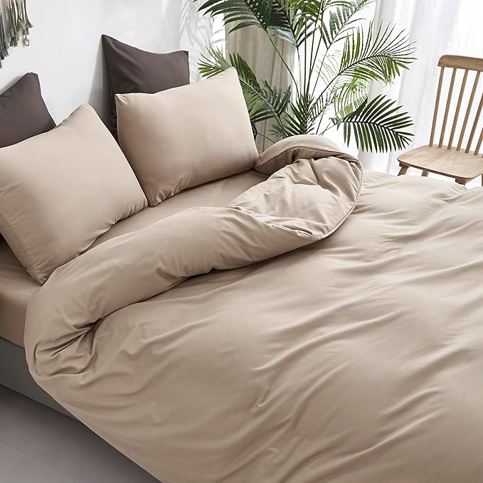 CLOTHKNOW Khaki Full Size Comforter Set Taupe Bedding Comforter Sets Soft Tan Bedding Beige Coffee Comforter with 2 x Pillow Cases