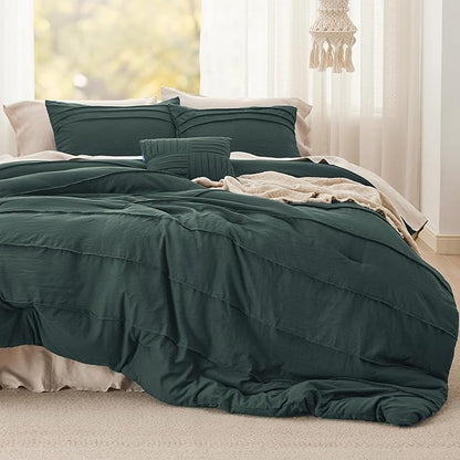 Bedsure King Comforter Set - 4 Pieces Pinch Pleat Bed Set, Emerald Green Boho Bedding for All Season, 1 Soft Comforter, 2 Pillowcases, 1 Decorative Pillow
